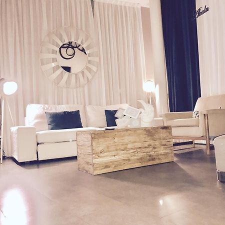 Madrid Central Gran Via Suites Екстериор снимка