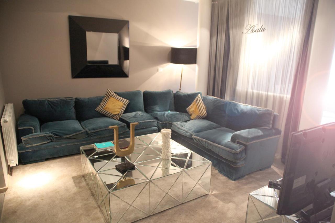 Madrid Central Gran Via Suites Стая снимка