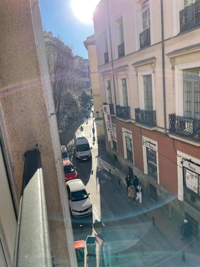 Madrid Central Gran Via Suites Екстериор снимка