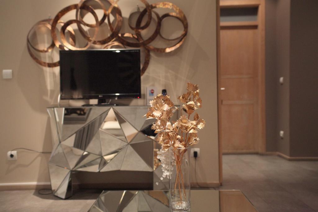 Madrid Central Gran Via Suites Екстериор снимка