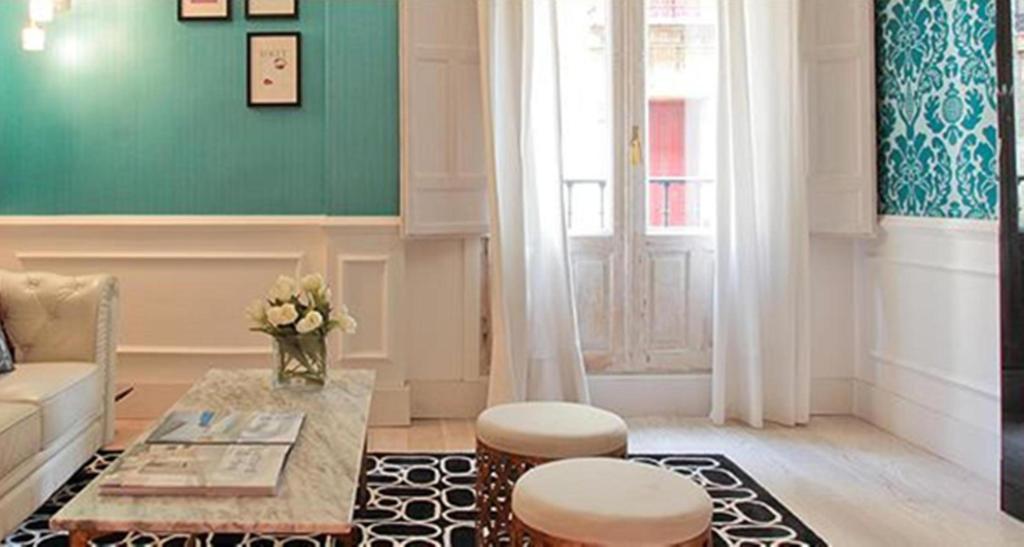 Madrid Central Gran Via Suites Екстериор снимка